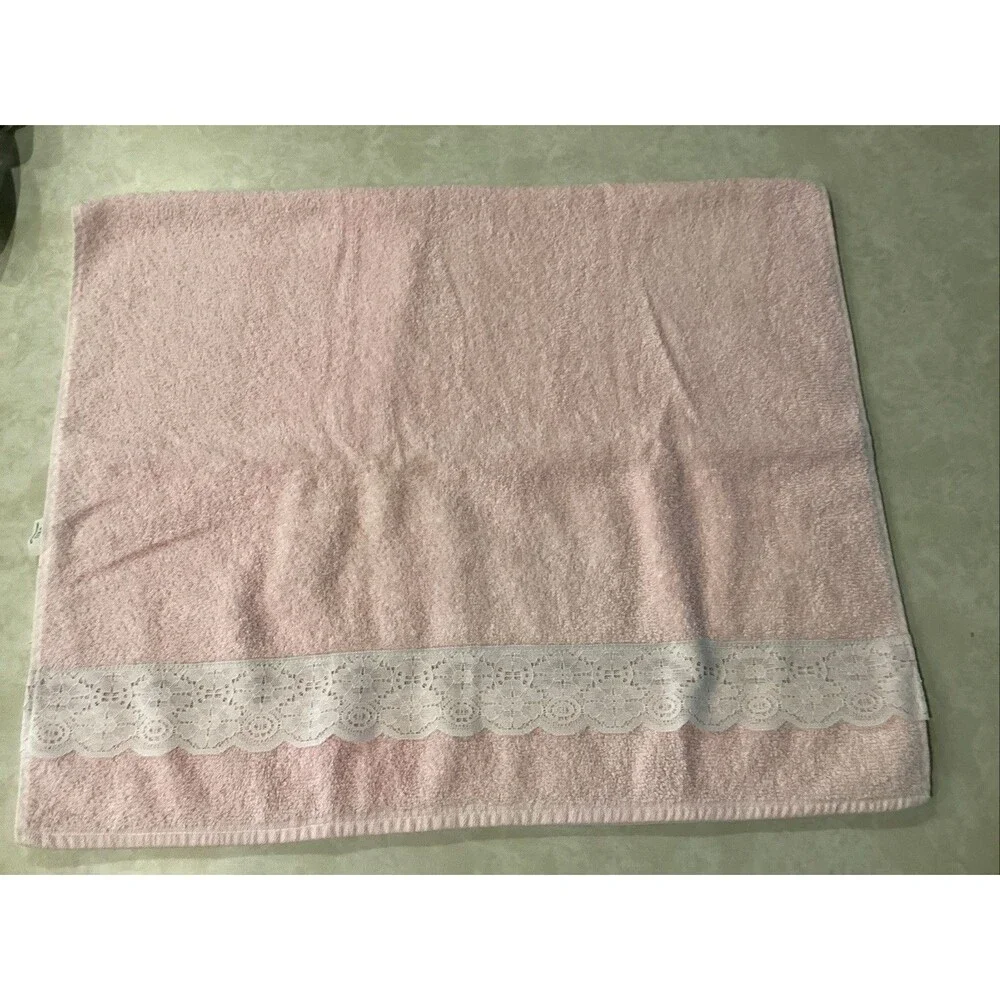 Vtg Cannon Bath Towel Pink Lace Trim Cotton Retro 70s Made In USA Solid